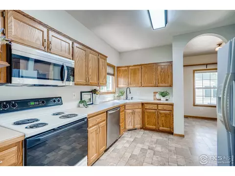 100 E Iowa Ave, Berthoud, CO 80513 photo 10