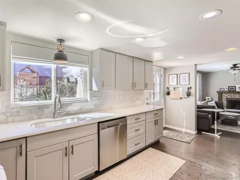 7304 E Jefferson Dr, Denver, CO 80237 photo 8