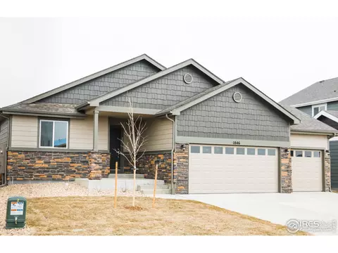 2010 Nicholson St, Berthoud, CO 80513 photo 2