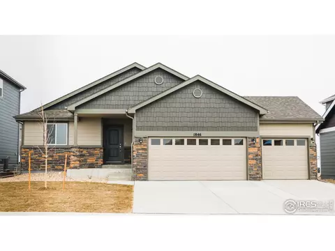2010 Nicholson St, Berthoud, CO 80513 photo 1