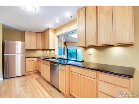 4484 Hamilton Ct, Boulder, CO 80305 photo 5
