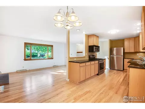 4484 Hamilton Ct, Boulder, CO 80305 photo 8