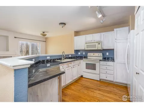 2103 E 103rd Ave, Thornton, CO 80229 photo 9