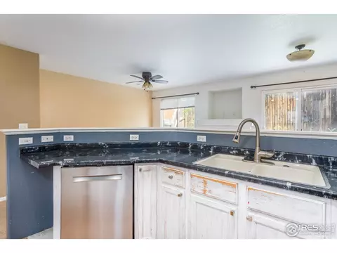 2103 E 103rd Ave, Thornton, CO 80229 photo 10