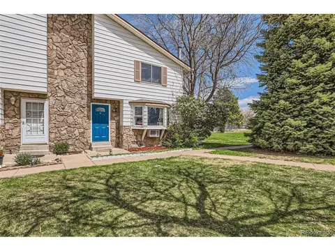62 Newark St #C, Aurora, CO 80012
