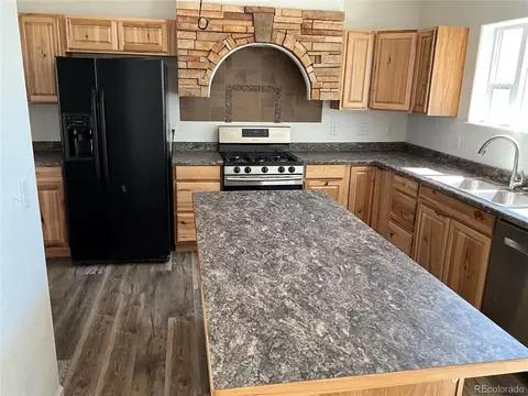 527 E 3rd St, Dinosaur, CO 81610 photo 7