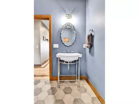 Bath - 5365 Eldridge St, Arvada, CO 80002 photo 4 of 5