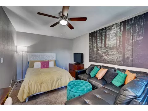 4877 Duluth Ct, Denver, CO 80239 photo 12