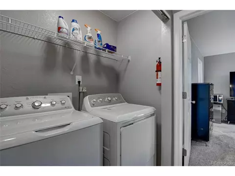 4877 Duluth Ct, Denver, CO 80239 photo 24