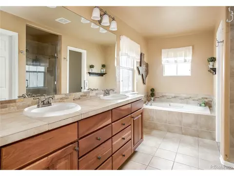 23785 E Powers Dr, Aurora, CO 80016 photo 22