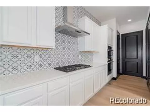 21415 E 59th Dr, Aurora, CO 80019 photo 8