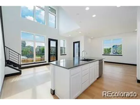 21415 E 59th Dr, Aurora, CO 80019 photo 4