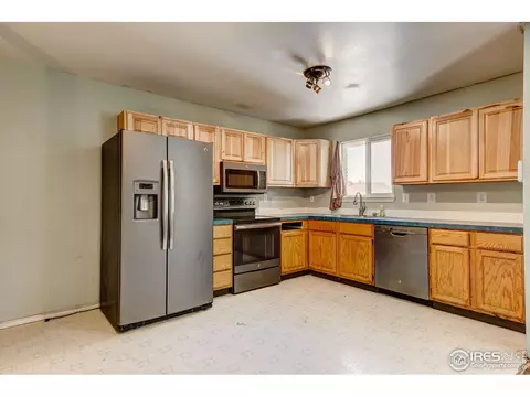 471 E 19th St, Greeley, CO 80631 photo 6
