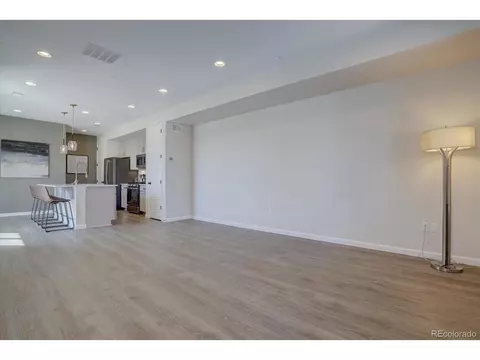 23537 E 5th Pl, Aurora, CO 80018 photo 5