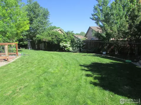 310 Granite Ct, Windsor, CO 80550 photo 2