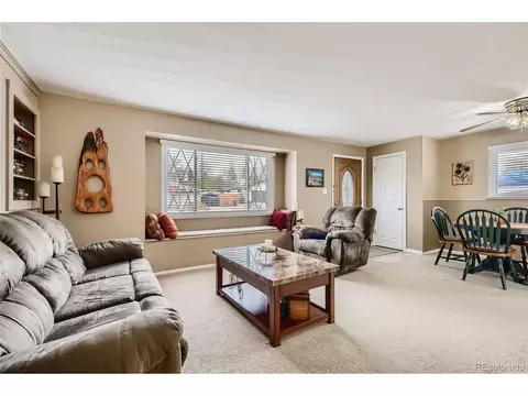 2858 E Peakview Cir, Centennial, CO 80121 photo 4