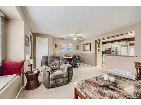2858 E Peakview Cir, Centennial, CO 80121 photo 5