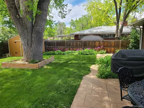 2858 E Peakview Cir, Centennial, CO 80121 photo 2