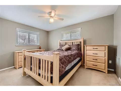 2858 E Peakview Cir, Centennial, CO 80121 photo 10