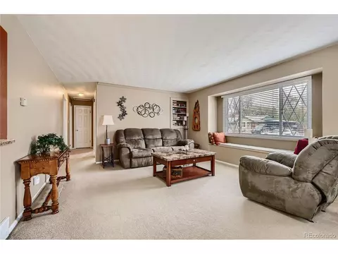 2858 E Peakview Cir, Centennial, CO 80121 photo 3