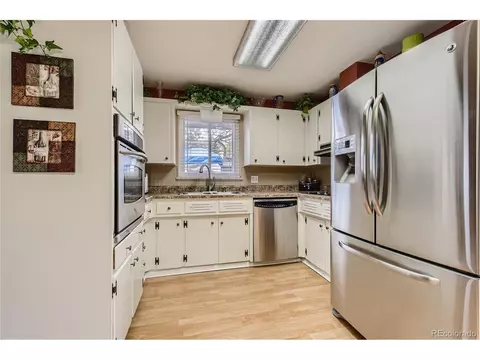 2858 E Peakview Cir, Centennial, CO 80121 photo 7