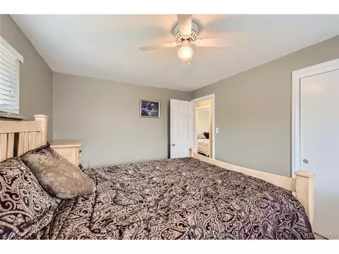 2858 E Peakview Cir, Centennial, CO 80121 photo 11