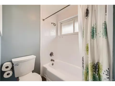2858 E Peakview Cir, Centennial, CO 80121 photo 14