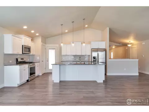 618 Morrison Dr, Frederick, CO 80530 photo 3
