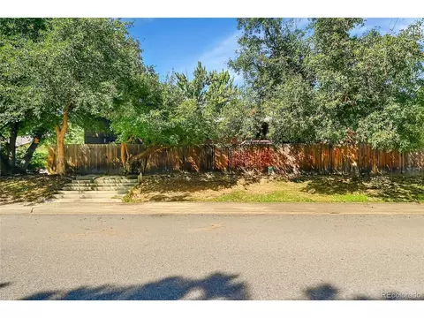 Exterior - 1533 Bradley Dr, Boulder, CO 80305 photo 6 of 7