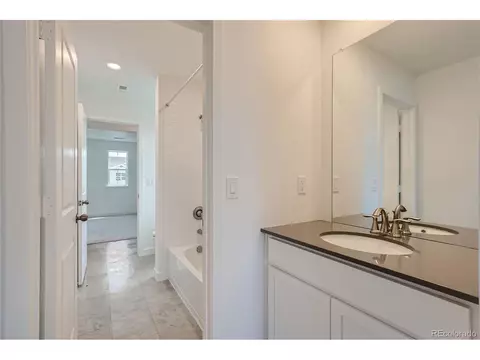 24485 Evans Dr, Aurora, CO 80018 photo 16