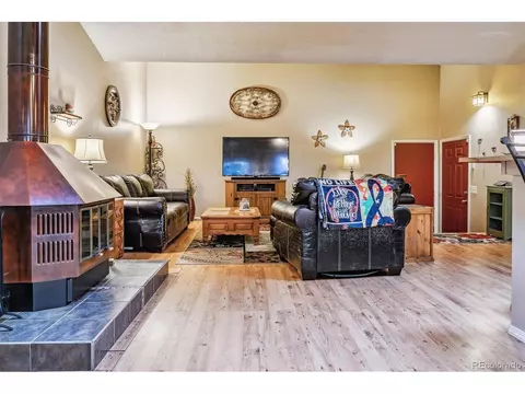 320 Raspberry Ln, Monument, CO 80132 photo 7