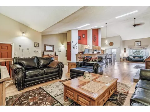 320 Raspberry Ln, Monument, CO 80132 photo 6