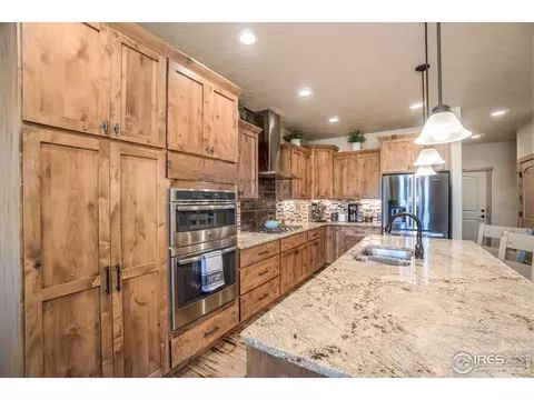 5735 Pineview Ct, Windsor, CO 80550 photo 2
