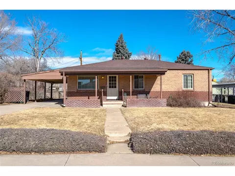 2621 Roosevelt Ave, Thornton, CO 80229