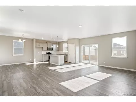 204 S Uriah St, Aurora, CO 80018 photo 5