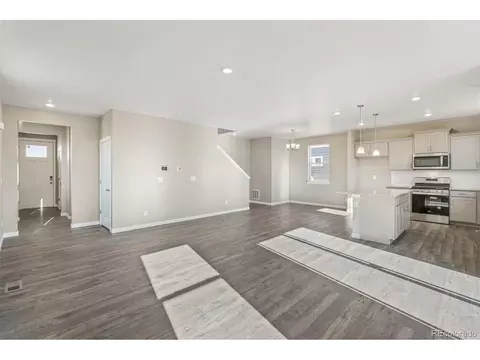 204 S Uriah St, Aurora, CO 80018 photo 7