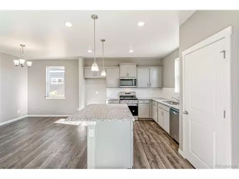 204 S Uriah St, Aurora, CO 80018 photo 13