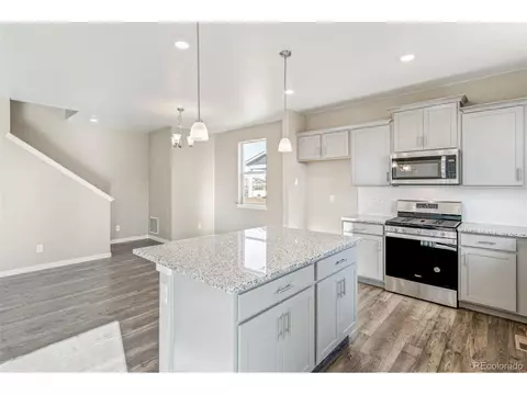 204 S Uriah St, Aurora, CO 80018 photo 15
