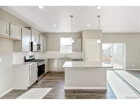 204 S Uriah St, Aurora, CO 80018 photo 11
