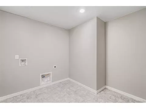 204 S Uriah St, Aurora, CO 80018 photo 29