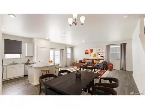 204 S Uriah St, Aurora, CO 80018 photo 2