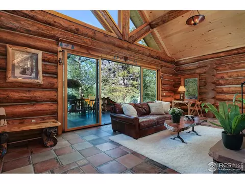 381 Wichita Rd, Lyons, CO 80540 photo 2
