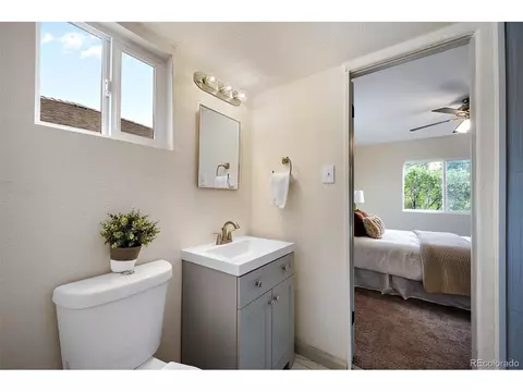 12265 E 13th Ave, Aurora, CO 80011 photo 19