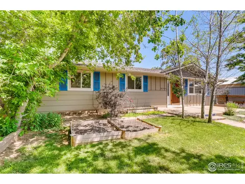836 4th Ave, Lyons, CO 80540 photo 2