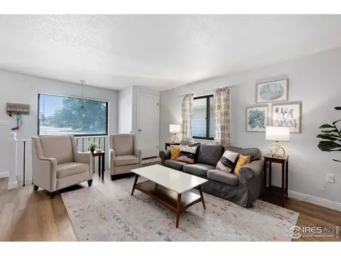 420 10th St, Windsor, CO 80550 photo 6