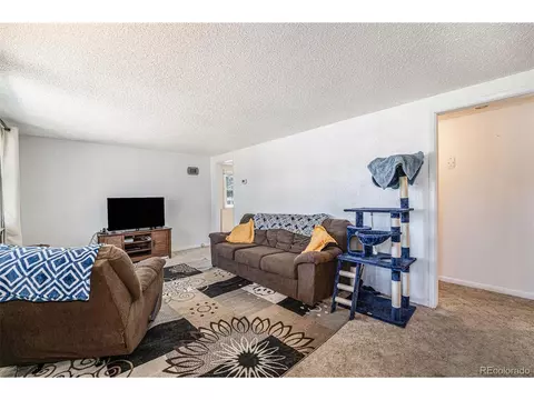 513 Cleveland St, Sterling, CO 80751 photo 3