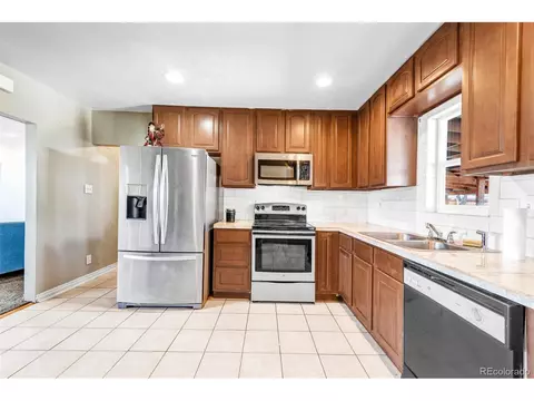 9731 E 17th Ave, Aurora, CO 80010 photo 10