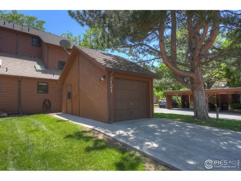 3121 Bell Dr, Boulder, CO 80301 photo 2