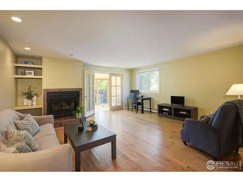 3121 Bell Dr, Boulder, CO 80301 photo 3
