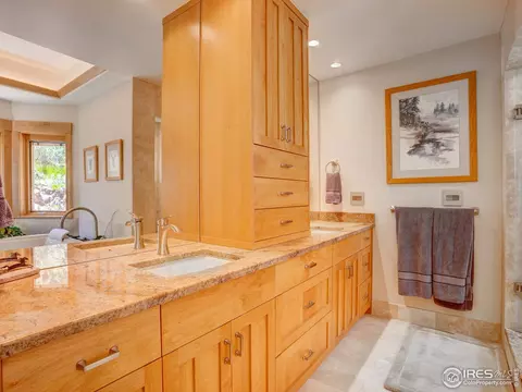 691 Gray Mountain Dr, Lyons, CO 80540 photo 11